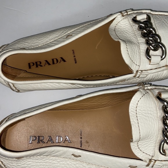 💋Prada Loafers - Picture 9 of 9